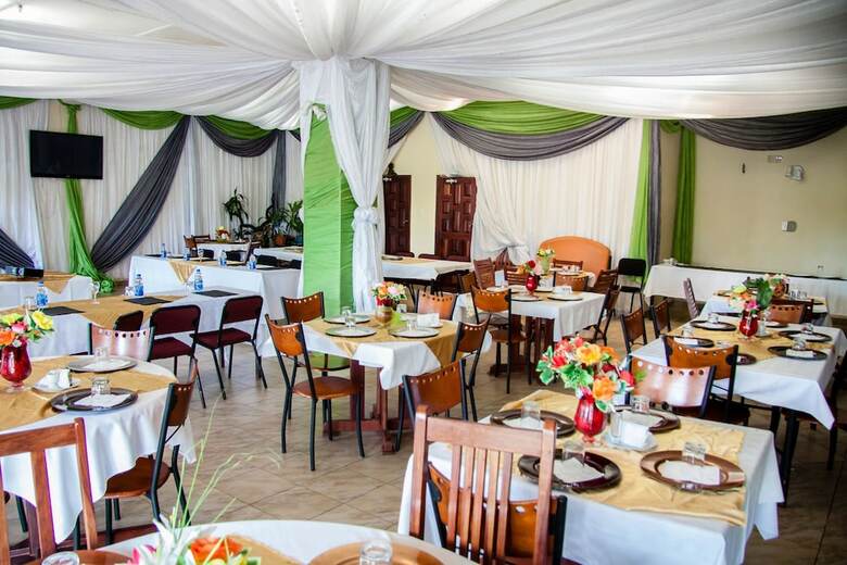 Hotel Glen Lodge & Tours