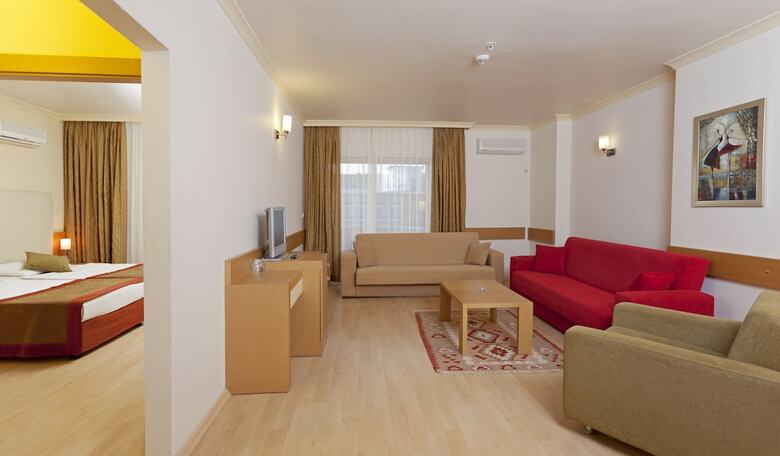 Hotel My Home Resort