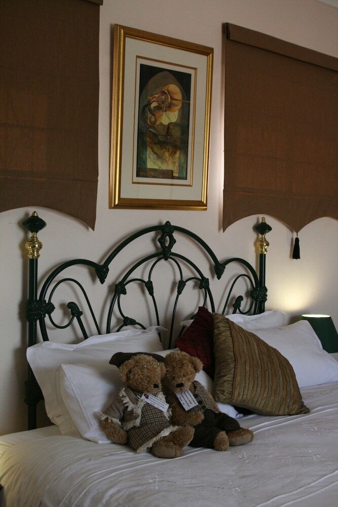 Hotel Aletheim Guest House Collection