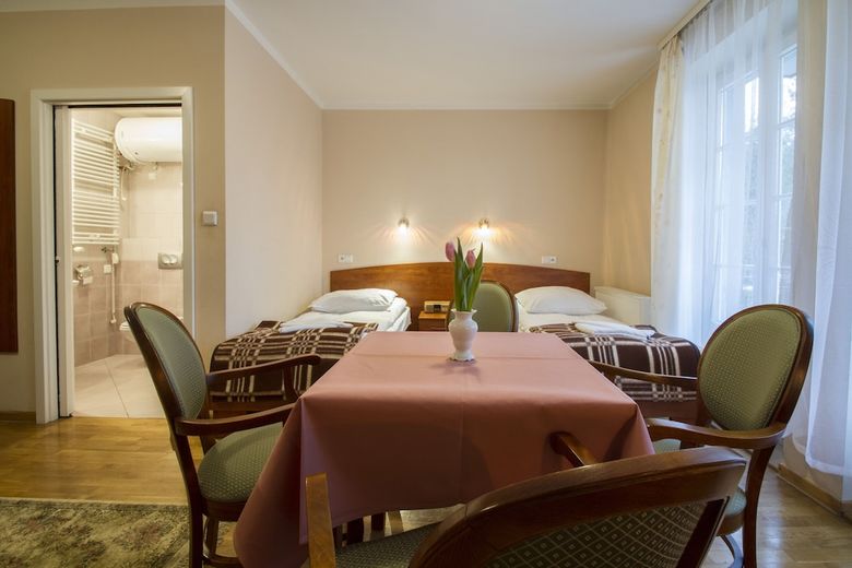 Hotel Astoria - Willa Literat�w