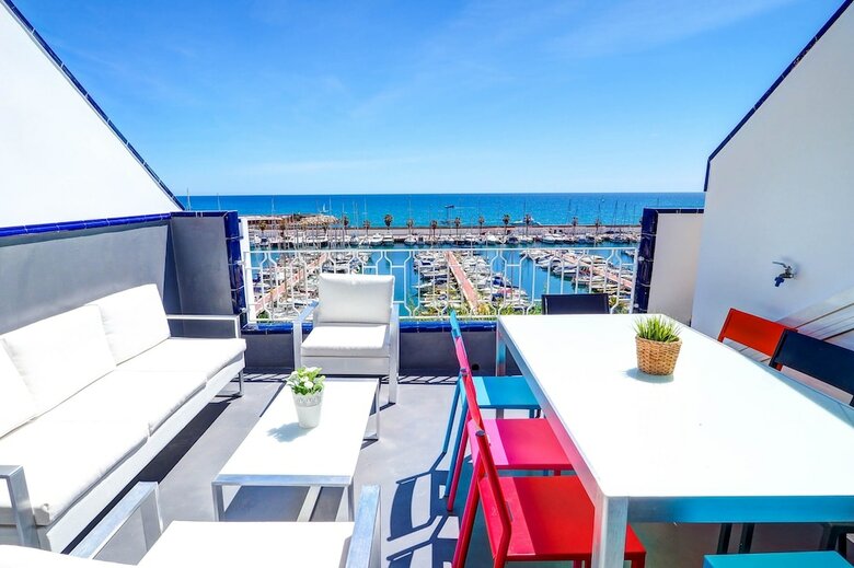 Apartamentos The Moonlight Sea View