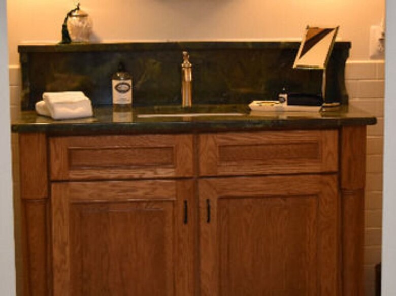 Bed & Breakfast Inn At Evergreen