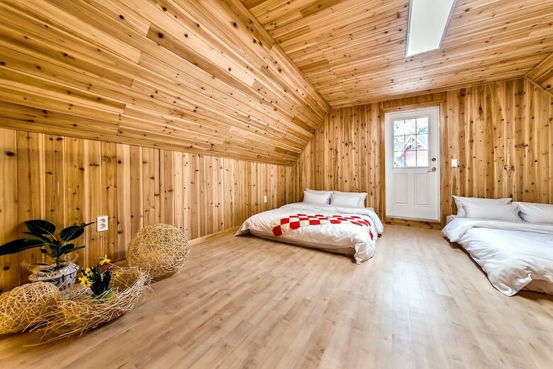 Browncabin Pension