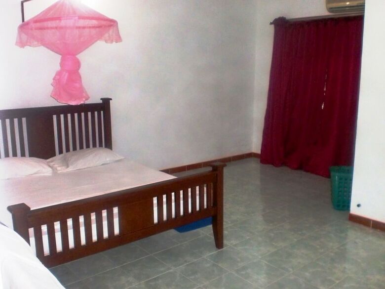 Hotel White Villa
