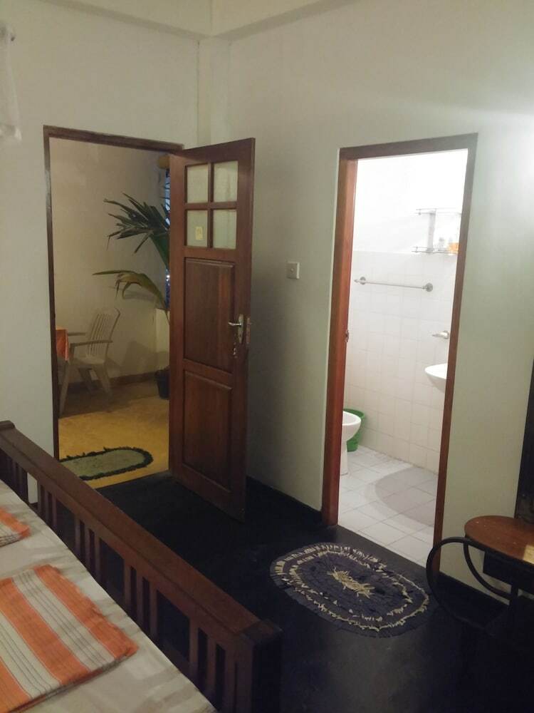 Hotel Bird House Unawatuna