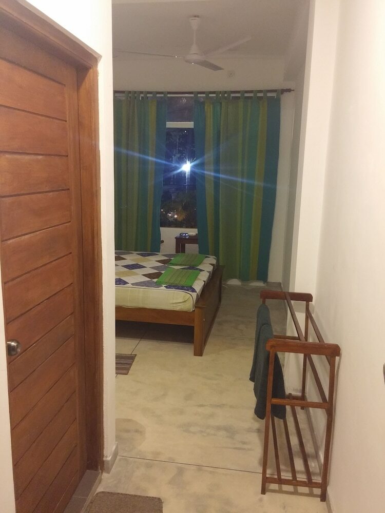 Hotel Bird House Unawatuna