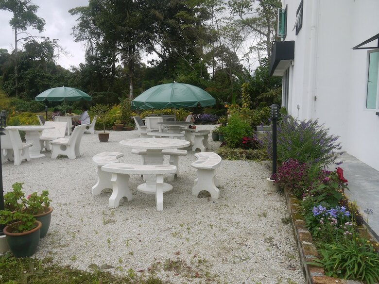 Hotel Mentigi Guesthouse