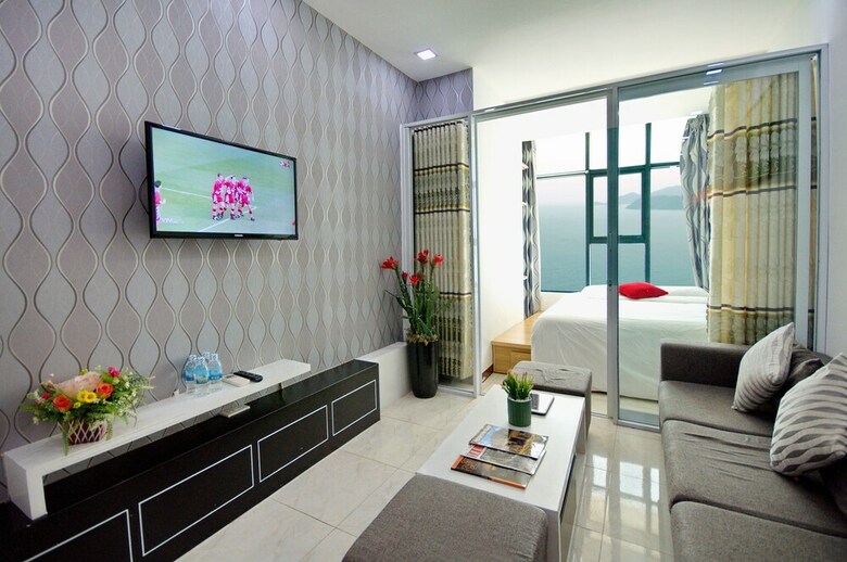 Handy Holiday Nha Trang Beach Apartment