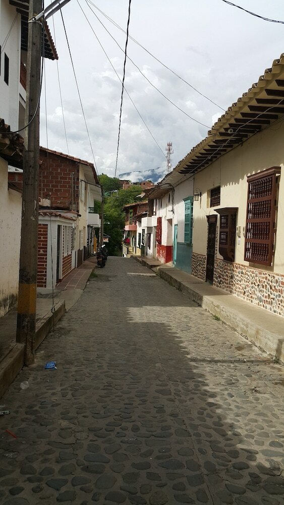Hotel La Casa Amarela