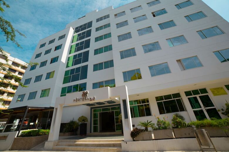 Hotel Portobahia