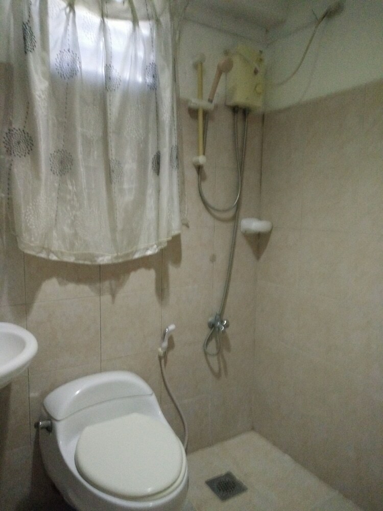Hotel Go Land Pension House