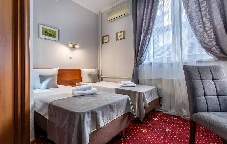 Mayak Hotel
