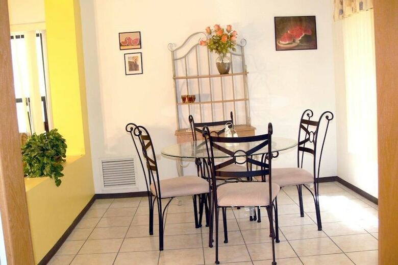 Apartamentos Suites Cervantes
