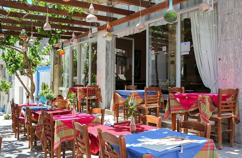 Myrtos Hotel