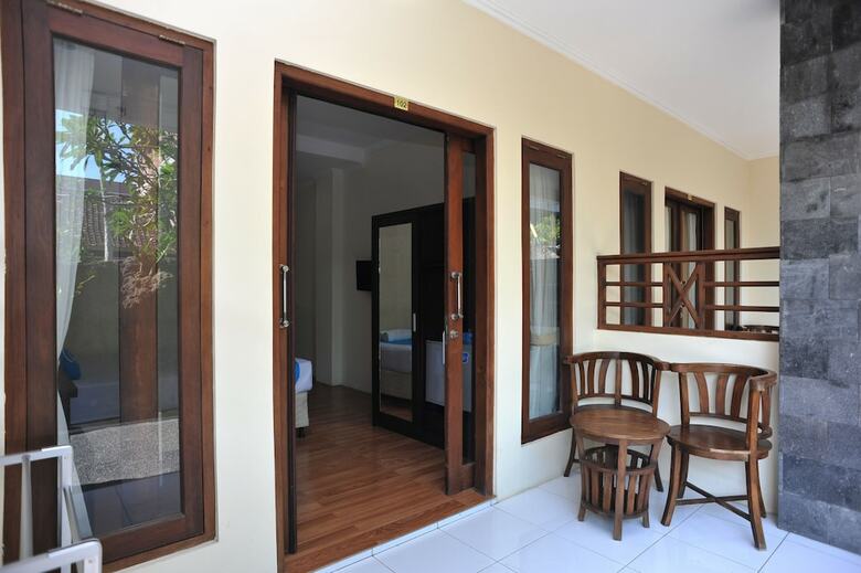 Hotel Airy Kuta Kubu Anyar 27 Bali