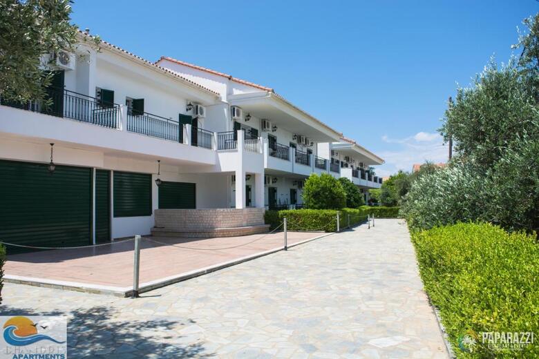 Aparthotel Chandris Apartments