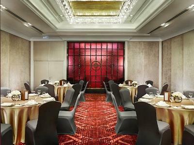 Hotel Grande Centre Point Sukhumvit 55