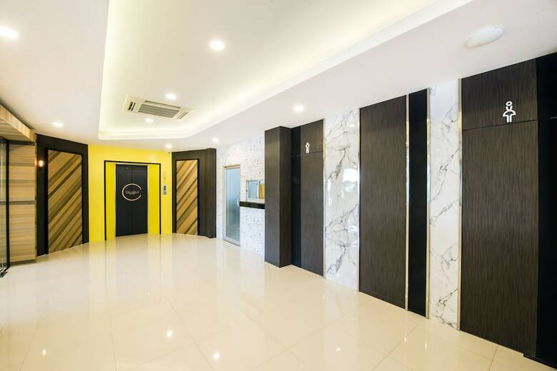 The Circle Hotel