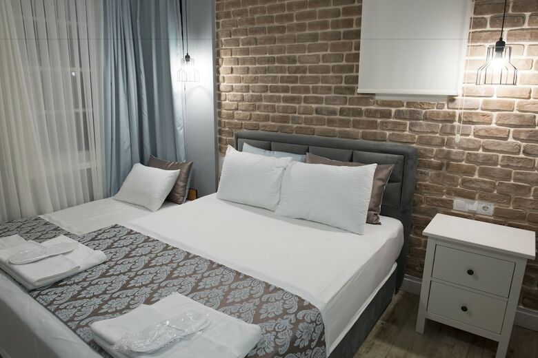 Luna Boutique Hotel