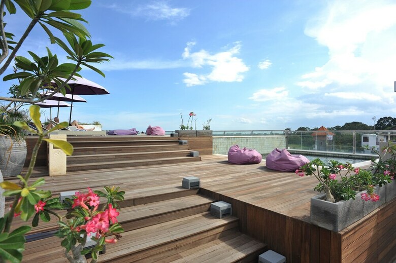 Hotel Airy Premier Ubud Simpang Hanoman Monkey Forest Bali