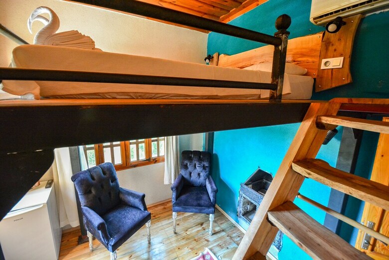 Hotel Wood House