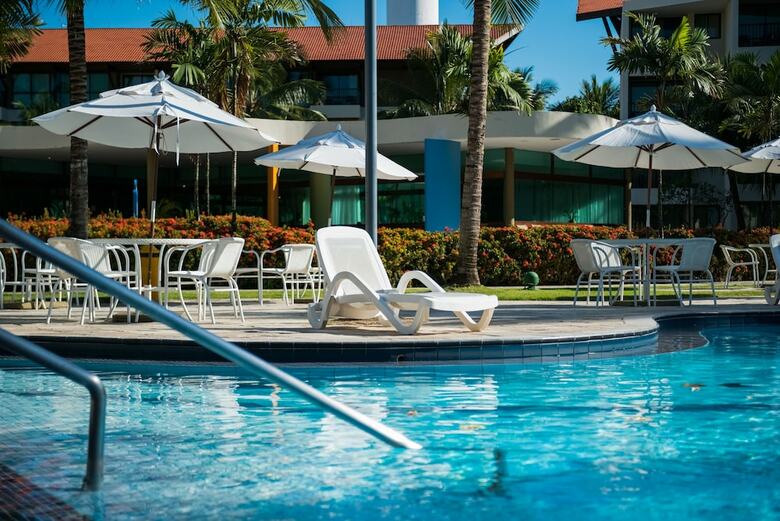 Hotel Marulhos Suites E Resort