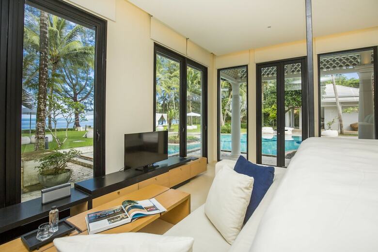 Hotel X2 Khao Lak Anda Mani Resort