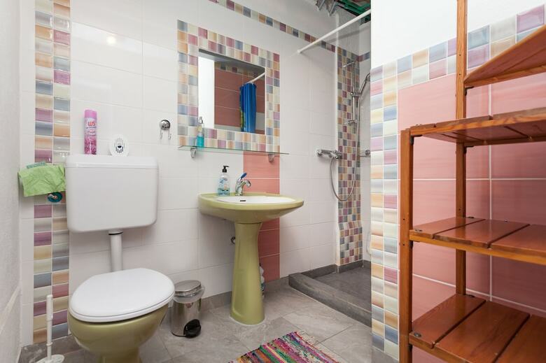 Hostal Roundabout Hostel - Hostel