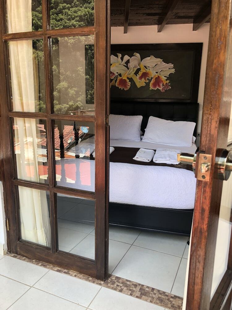 Gringo Bill's Boutique Hotel