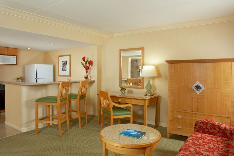 Hotel Ilikai Lite