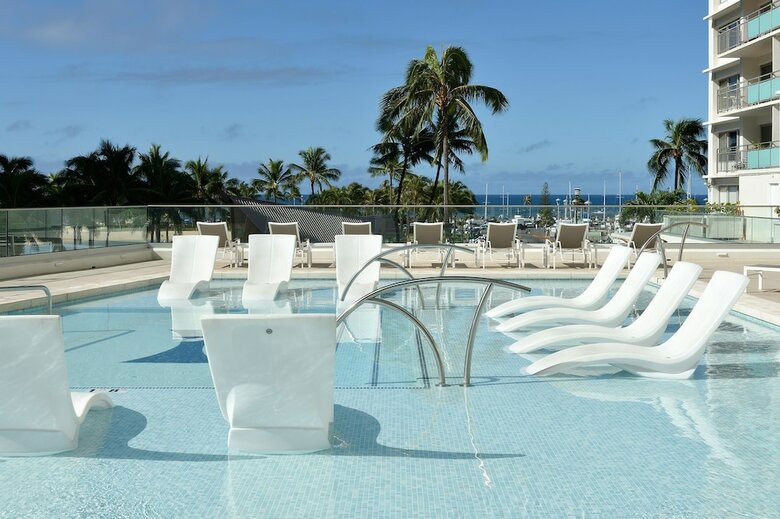 Hotel Ilikai Lite