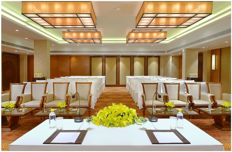 Hotel Ameya Suites