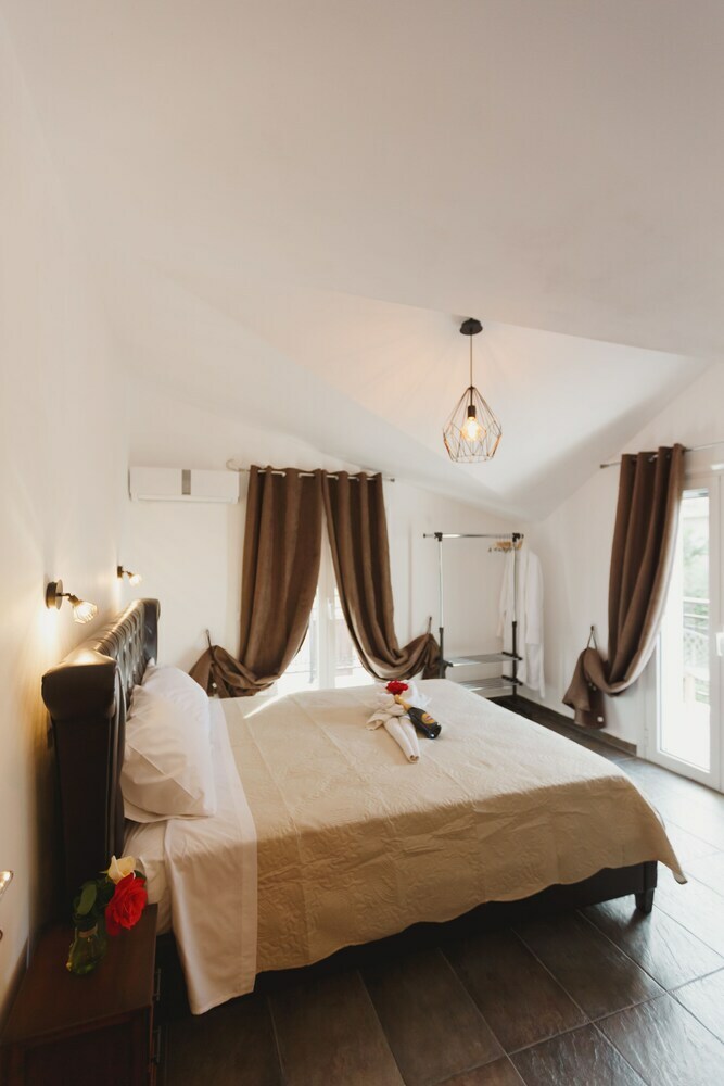 Apartamentos Stellatos House