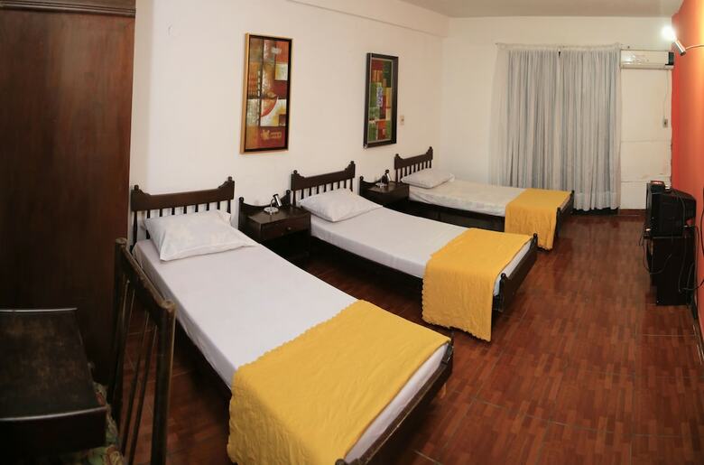 Hostal Costanera Hostel Asuncion