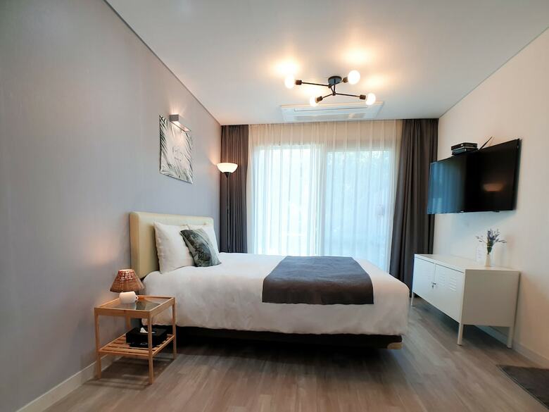 Pool & Villa Sorang