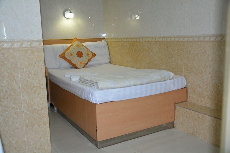 Hotel Everest Guest House