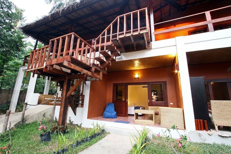 Bed & Breakfast Last Frontier Beach Resort - Adults Only