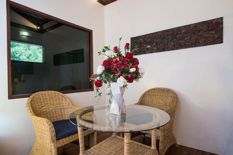 Bed & Breakfast Last Frontier Beach Resort - Adults Only