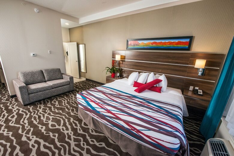 Hotel Encore Suites By Service Plus Inns