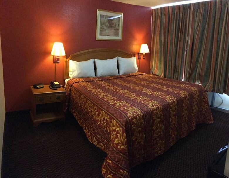 Motel Voyager Inn