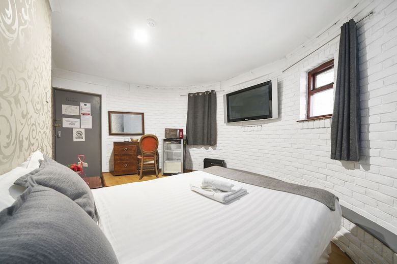Iway Inn Hotel