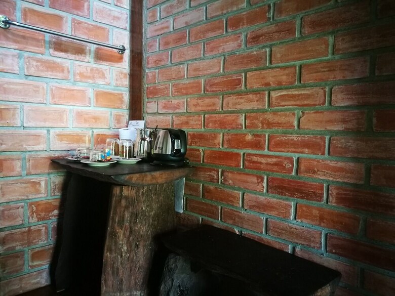 Hostal Chestnut Hill Eco Resort