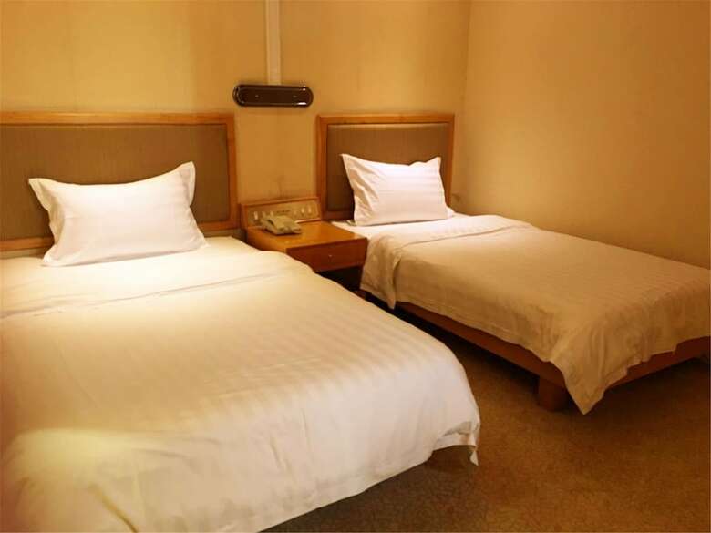 Hai Zhu Hotel