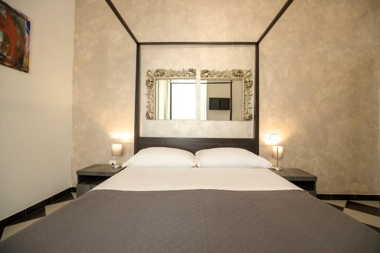 Hotel Unique Affittacamere