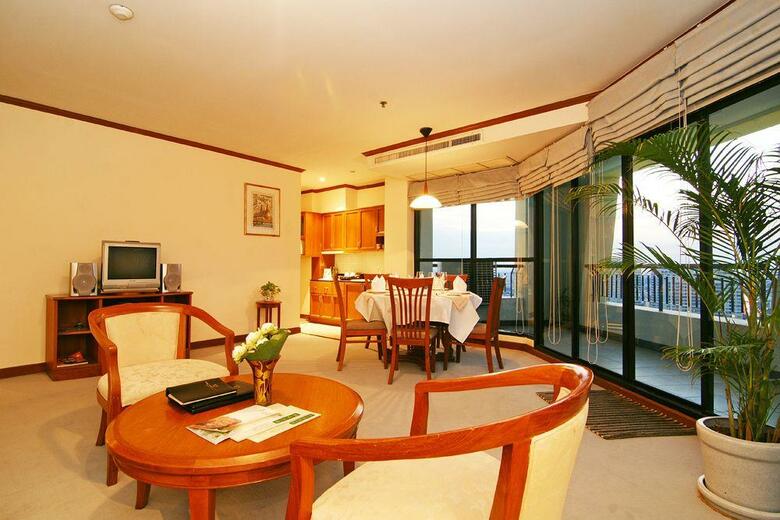 Hotel Grand Diamond Suite