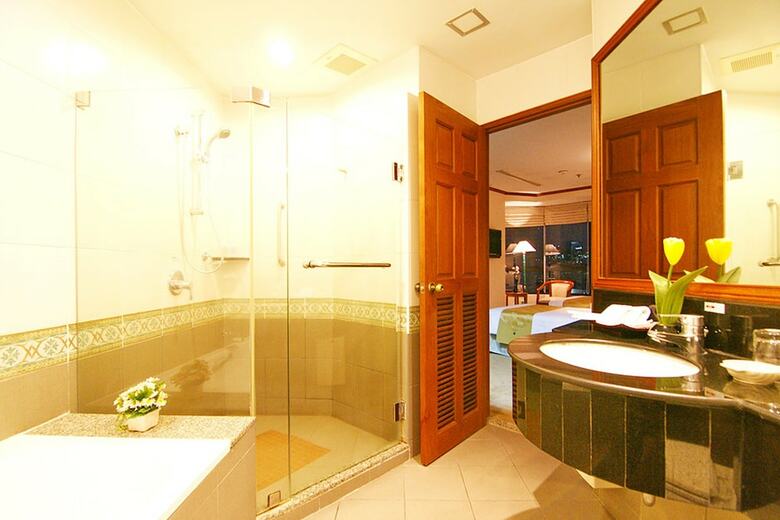 Hotel Grand Diamond Suite