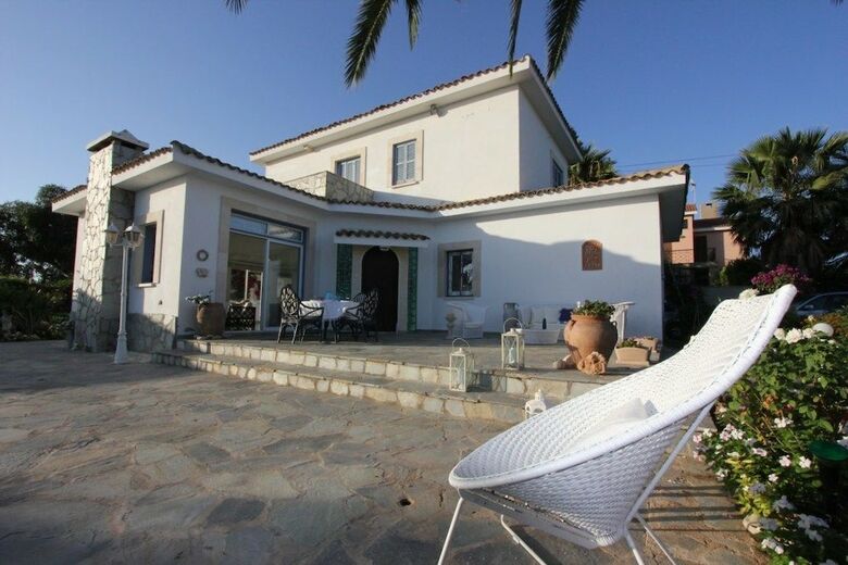 Protaras Villa Mazeri