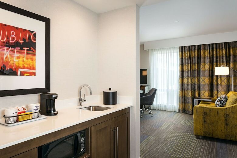 Hotel Hampton Inn & Suites By Hilton Seattle/northgate