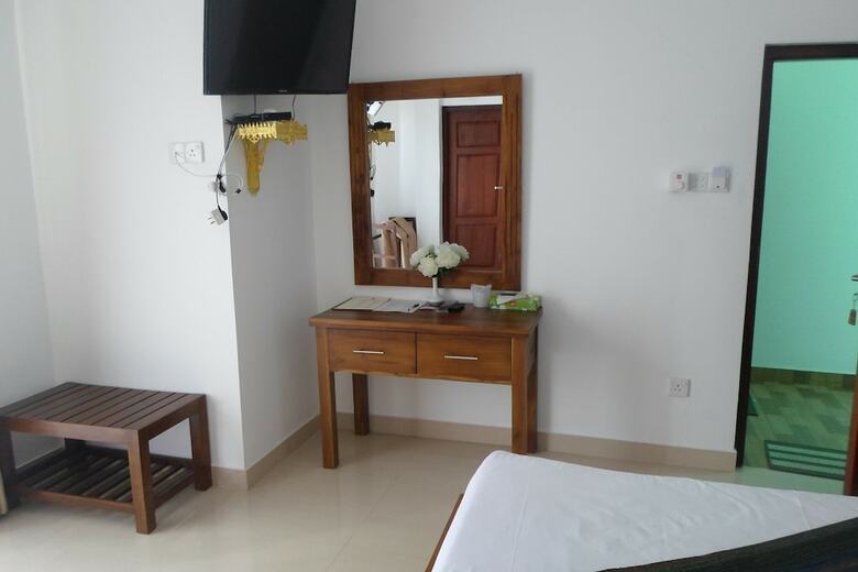 King Of Kandy Hotel