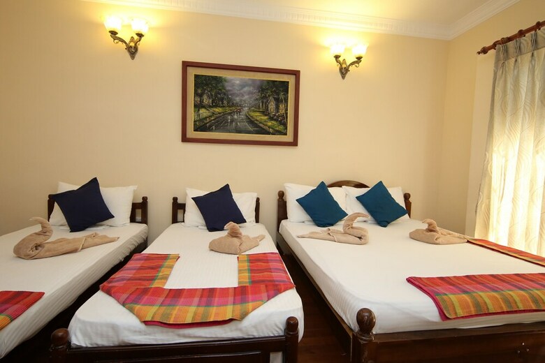 King Of Kandy Hotel